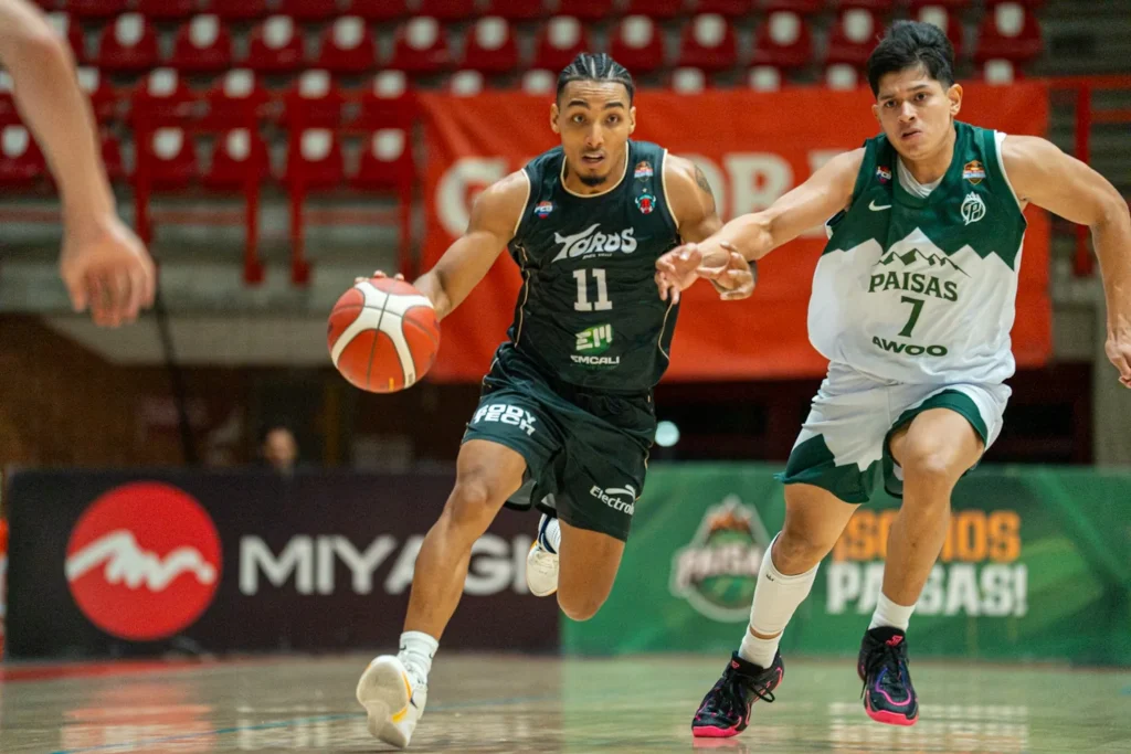 Toros del Valle resistió en Medellín: 84-79 sobre Paisas Basketball